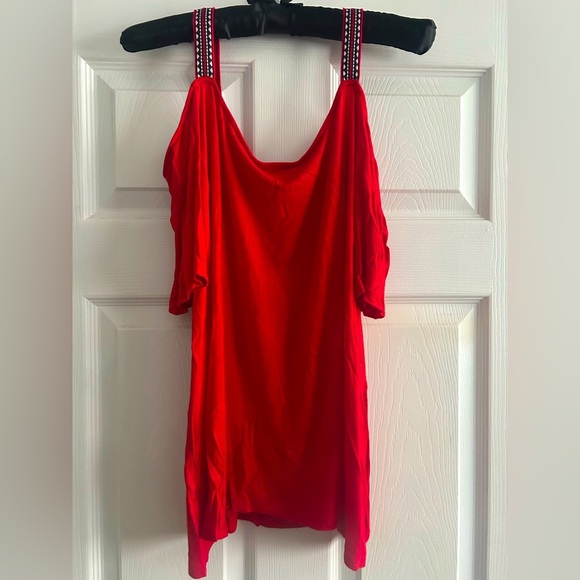 Avenue red cold shoulder top size 14/16 - Picture 5 of 5